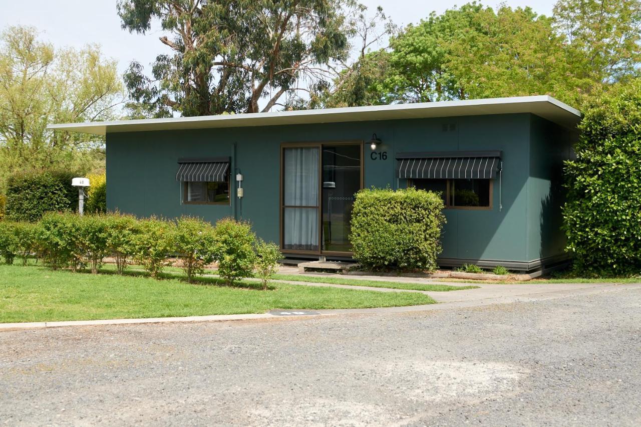 Pine Country Caravan Park Mount Gambier Kültér fotó