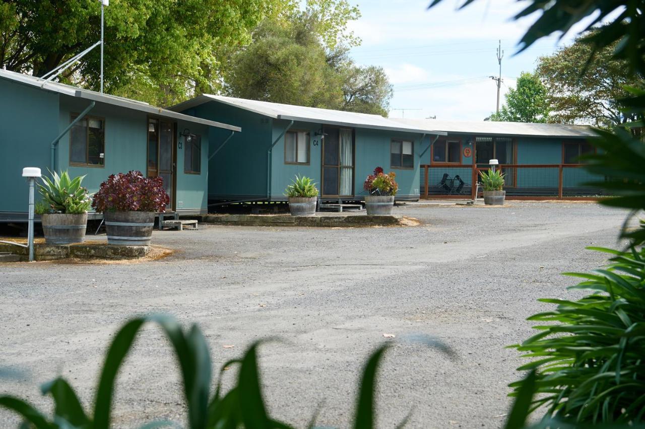 Pine Country Caravan Park Mount Gambier Kültér fotó